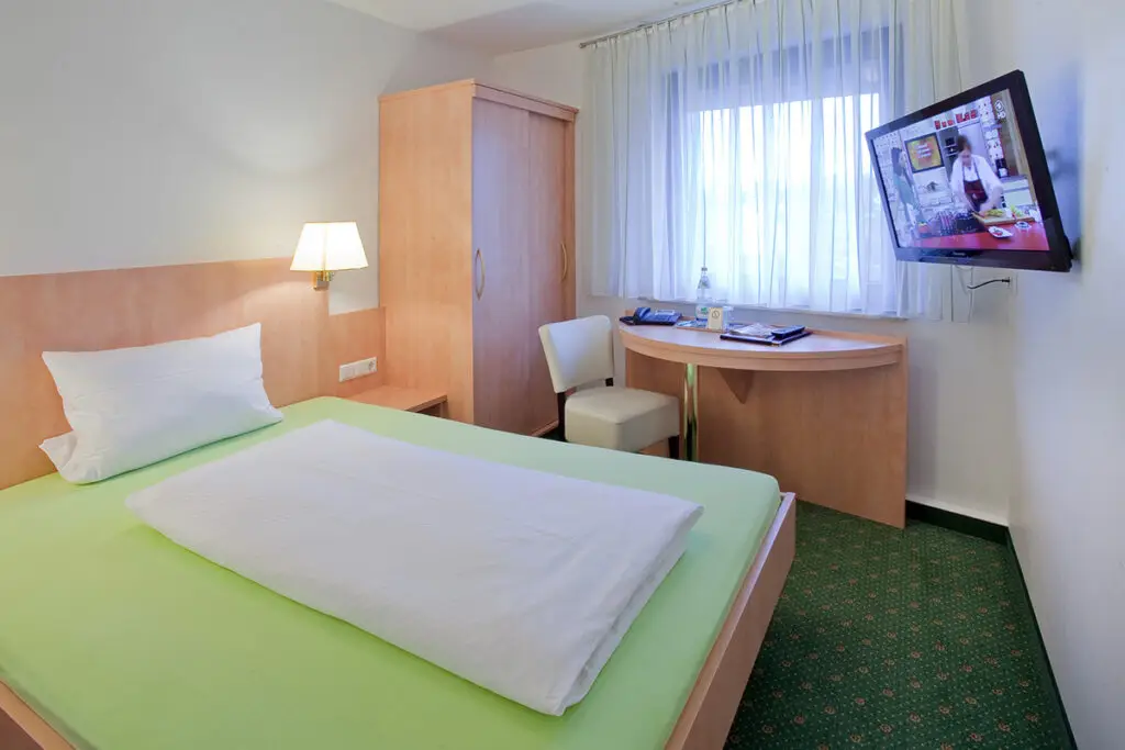 Einzelzimmer im Hotel Gasthof zum Rössle – ruhig, komfortabel, mit privatem Bad und WLAN