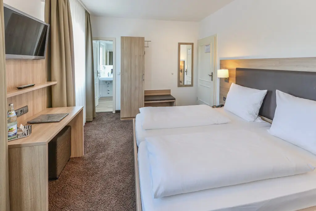 Einzelzimmer im Hotel Gasthof zum R&ouml;ssle &ndash; ruhig und komfortabel, mit privatem Bad